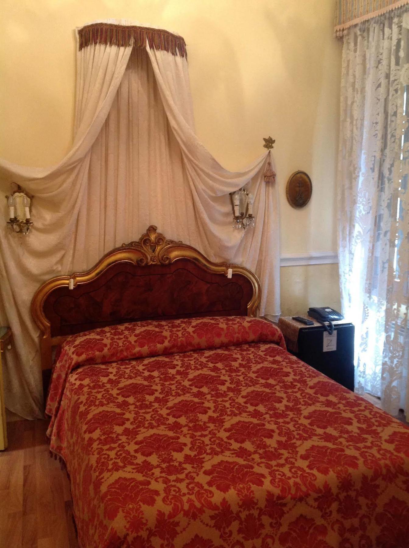 Casa Alla Fenice Venetië Buitenkant foto
